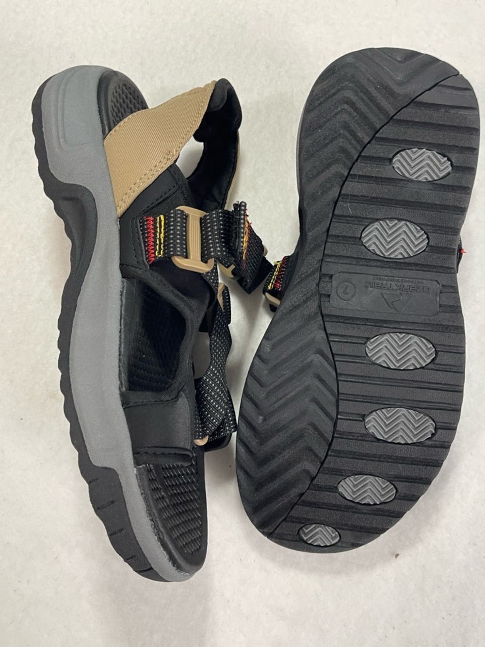 Men’s Ozark Trail Trek Strap Sandals NWOT size 7 - Picture 7 of 7